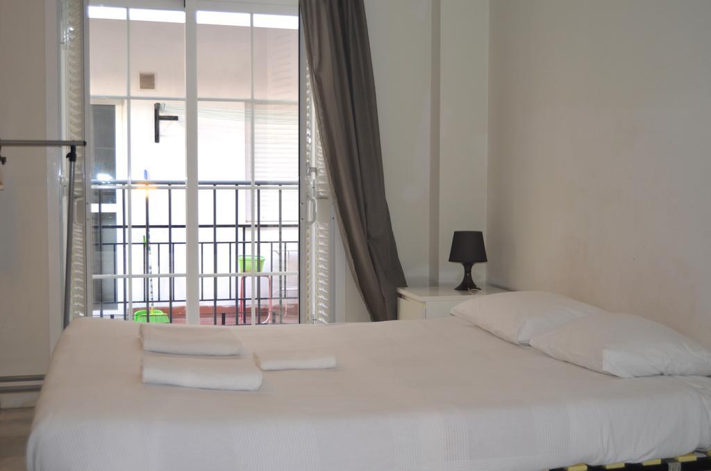 Apartamentos Canasteros Málaga Szoba fotó