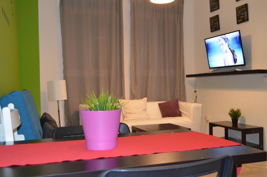 Apartamentos Canasteros Málaga Kültér fotó