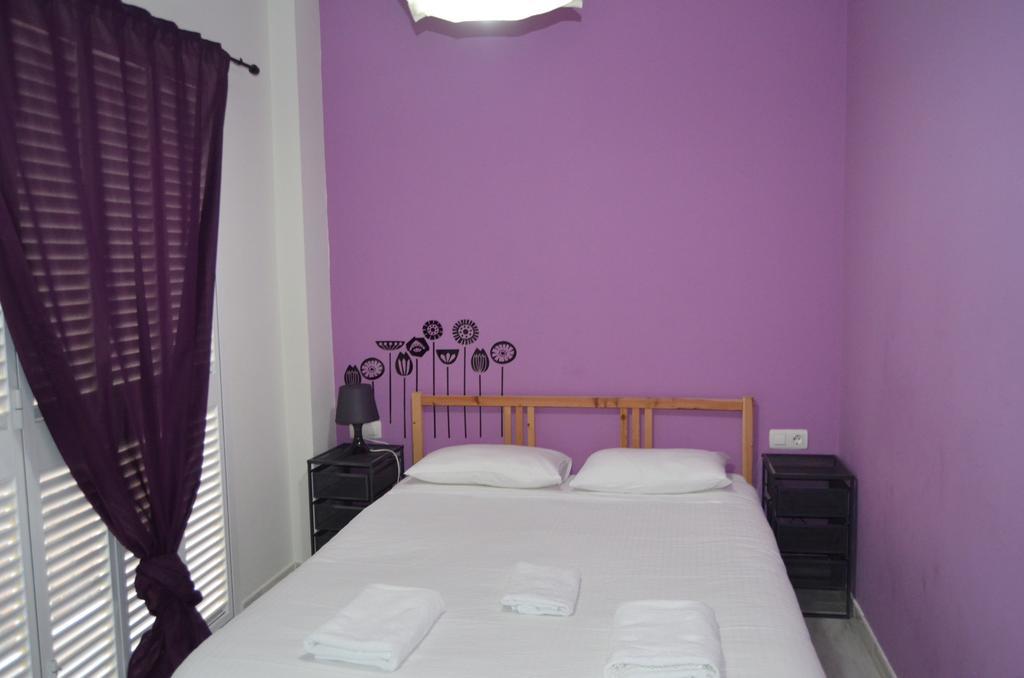 Apartamentos Canasteros Málaga Szoba fotó